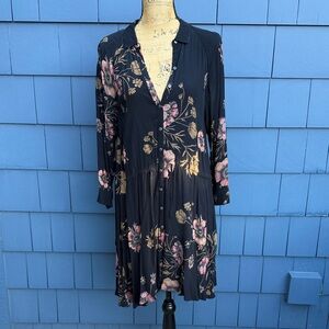 Free People Floral Button-Down Dress - Black and Pink XS very oversized